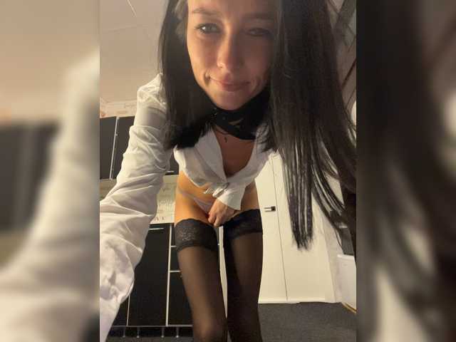 Cam Model GAVKA_ Ohmibod Young Woman Love Making Teasing Brunette