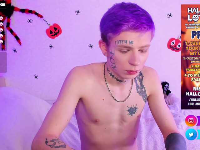 Cam Model L1zerboy Blue Eyes Recordable Smoking Short Camshow Handjob