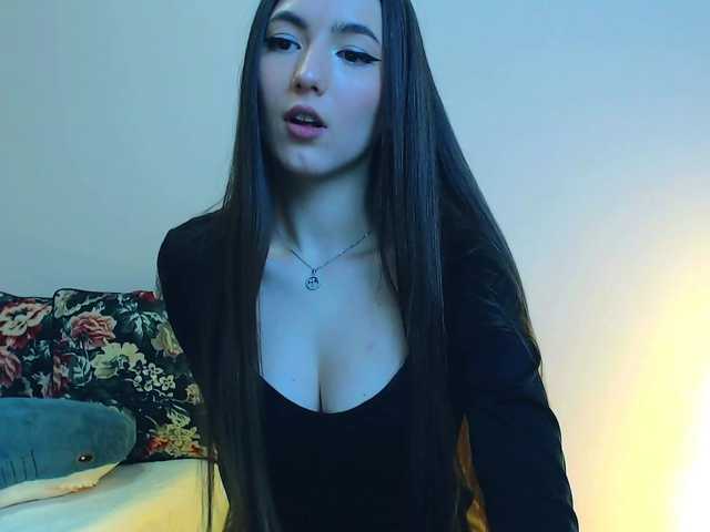 LeeLoo4 Foot Fetish Brunette Webcam Masturbation Deepthroat