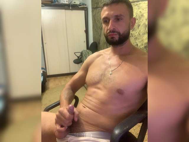 Cam Model Lehasf White Caucasian Chatting Medium Penis Tall Guy Stripping