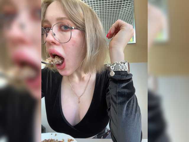 Cam Model LiiBaby Butt Fuck Dancing Dicksucking Deepthroat Medium Butt