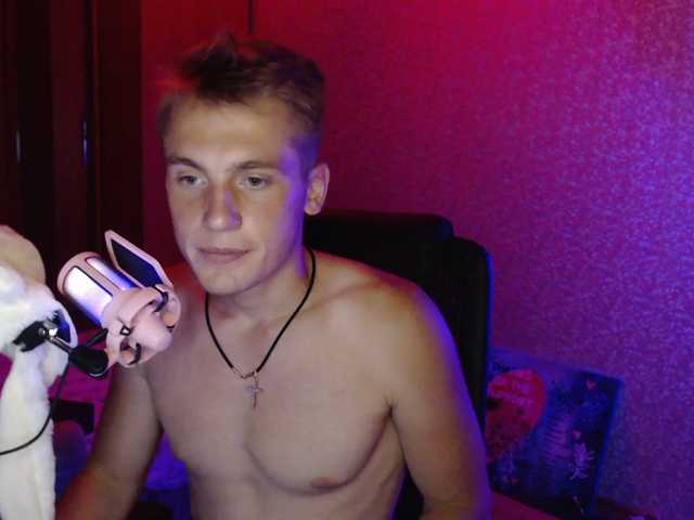 Linkc0ln1 Shaved Penis Dancing Hd Cam Webcam Speaks Russian English
