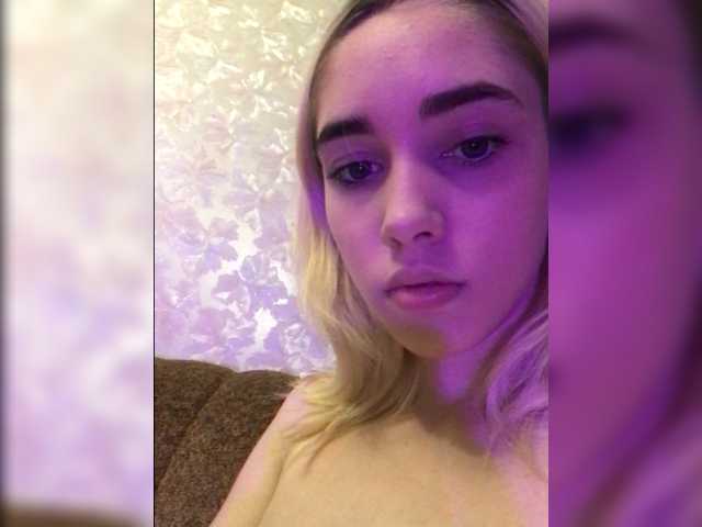 Cam Model Liss_kiss Dildoing Pussyrubbing Foot Fetish Blowing Cock Sucking