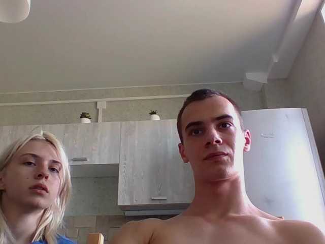 Cam Model LoveCouplea Rubbing Sucking Smoking Swallowing Jerking Cum Inside