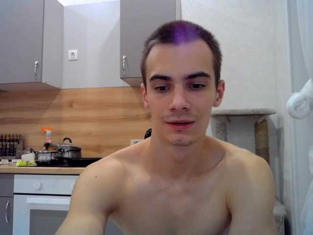 Cam Model LoveCouplea Speaks Russian Fisting Smoking Rubbing Woman Squirt