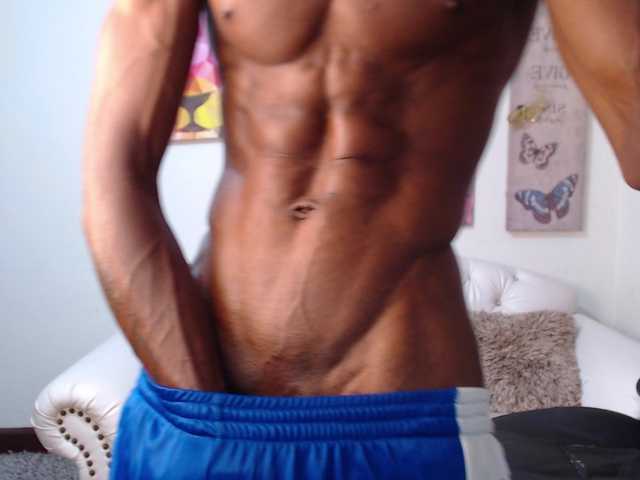 Cam Model Martin-killer Chatting Games Flashing Black Male Jerking Dancing