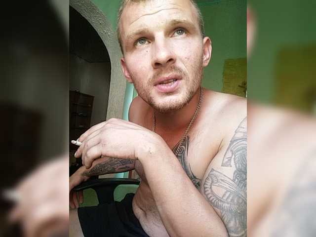 Cam Model Mason331 Straight English Short Young Man Blue Eyes Hairy Penis