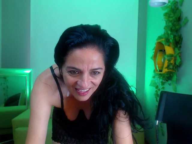 Michellejones Speaks English King Of The Room Latin Creampie Female