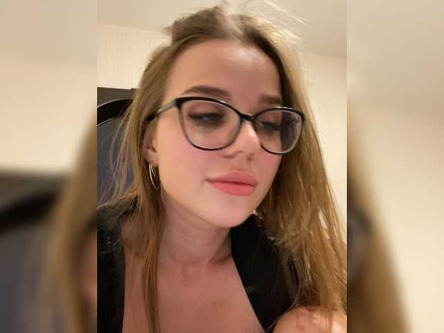 Minifriends Young Couple Webcam Model Short King Of The Room Speaks English Dreaming Lovense Small Tits Green Eyes Russian Medium Ass Using Vibratoy Mobile Live