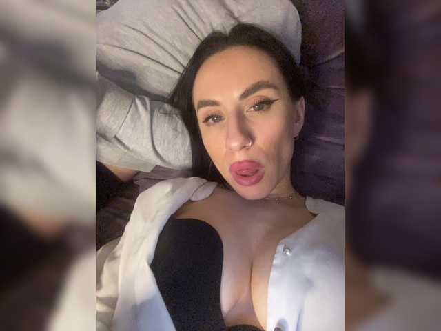 Cam Model MissJasmine07 Webcam Masturbation Pussyeating Kissing Squirt Dildo Play