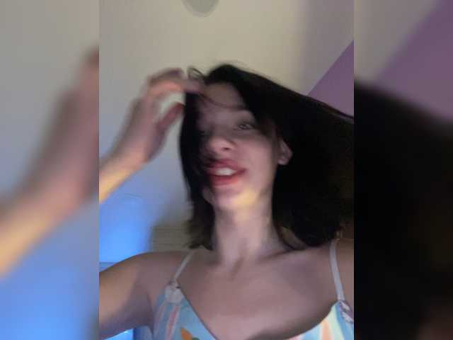 Cam Model Kj_MossPolly Small Tits Shaved Pussy Caucasian Chatting Ass Fucking