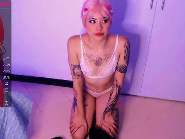 Cam Model ScarlattaSnow Lovense Stripping Latin Woman Colombia Cumming Blowjob