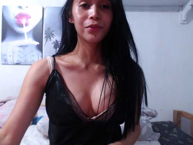 Cam Model BelleBlossom Sucking Asian Medium Boobs Transsexual Fisting Hispanic