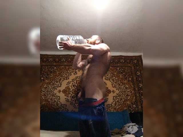 Sexymenstrong Webcam Model Dancing Trimmed Penis Games Massage Dreaming Large Cock Masturbation Chatting Caucasian Medium Height Brunette King Of Kings King Of