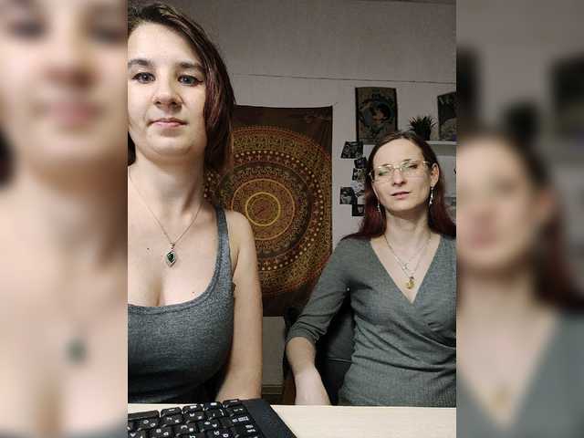 Sophie-Jamie Webcam Model Russian Young Lesbian Women Medium Ass
