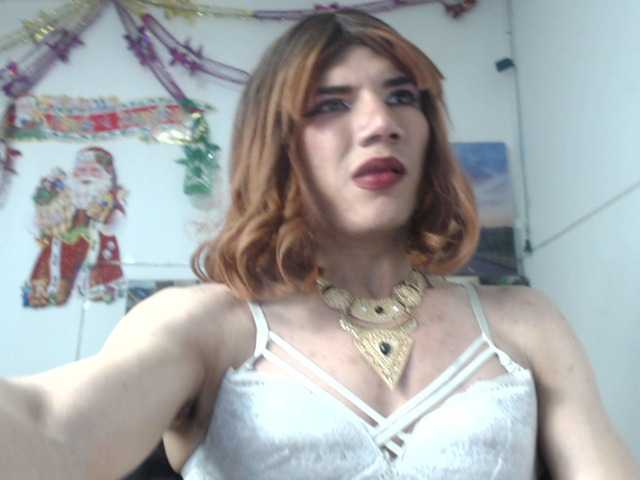 Cam Model Travisforyou Ladyboy Camshow English Shemale Fucking Hard Sucking