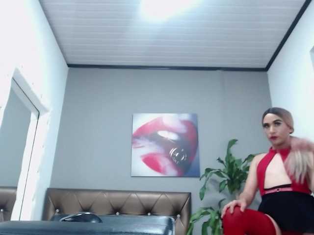 Valentinaa1 Chatting Swallowing Teen English Blowjob Brown Eyes