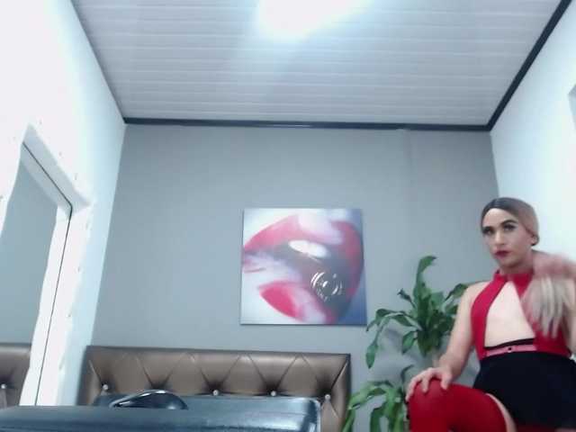 Valentinaa1 Chatting Swallowing Teen English Blowjob Brown Eyes