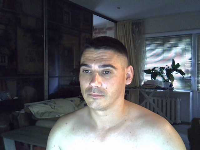 Vasilok88 Young Man Speaks Russian Massage Webcam Chatting Brunette