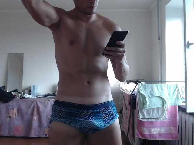 Cam Model Friend12321 Male Bisexual Medium Height Teasing White Webcam Model