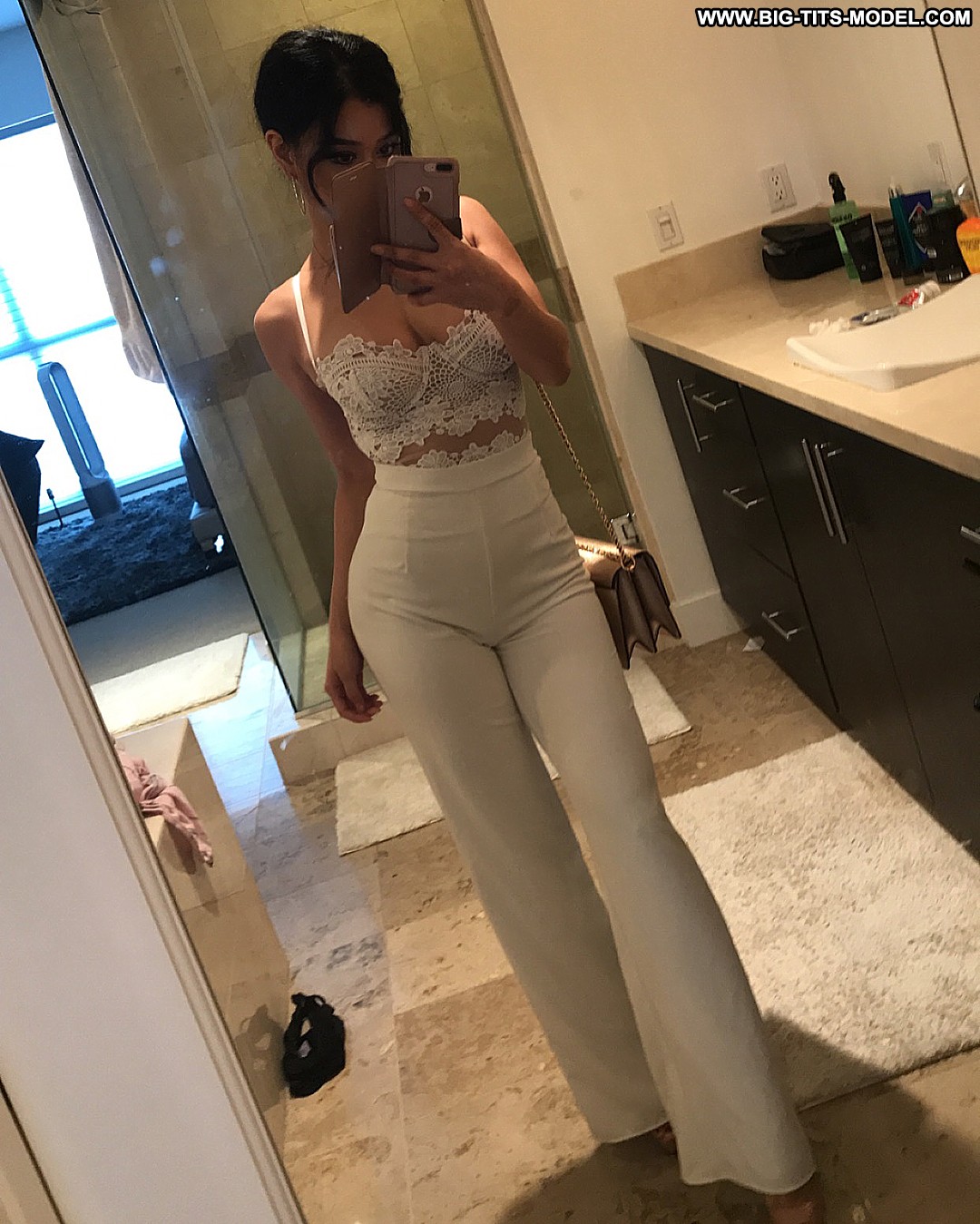 Ellie Lou Petite Tits Busty Petite Asian Tits Ellie Porn. 