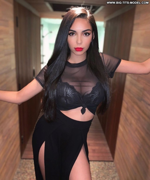 Tara Yazdi Instagram Model Brunette Girl Straight Porn Hot Busty White