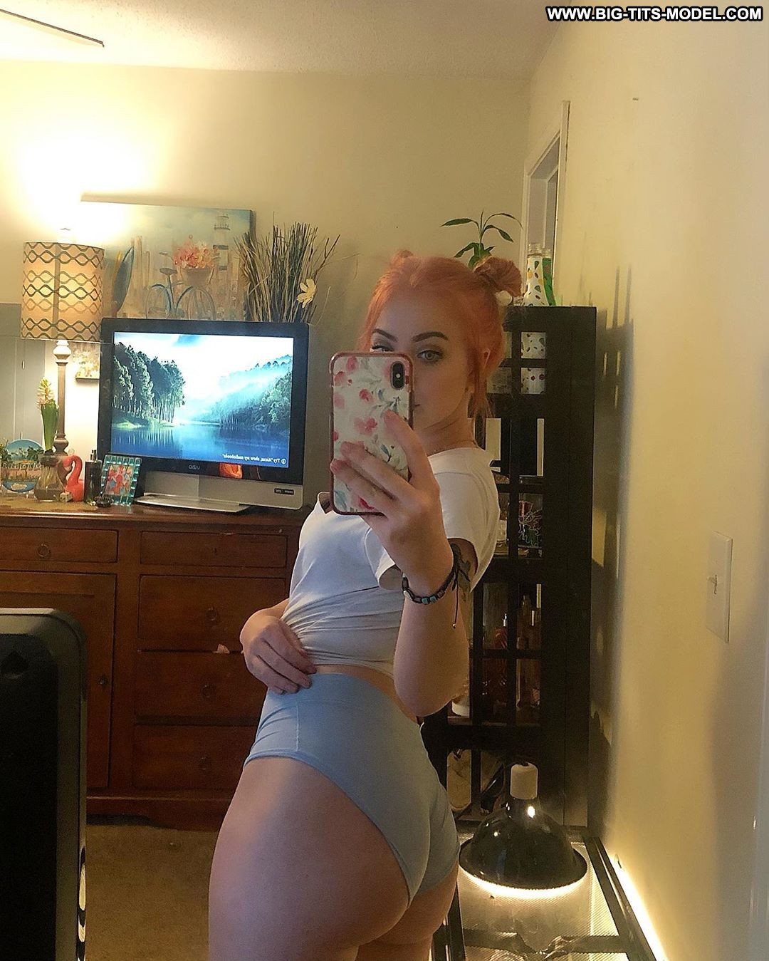 Therealdariqueen Cuteass White Model Girl Butt White Teen Whiteteen Cute  Ass - Complete Porn Database Pictures