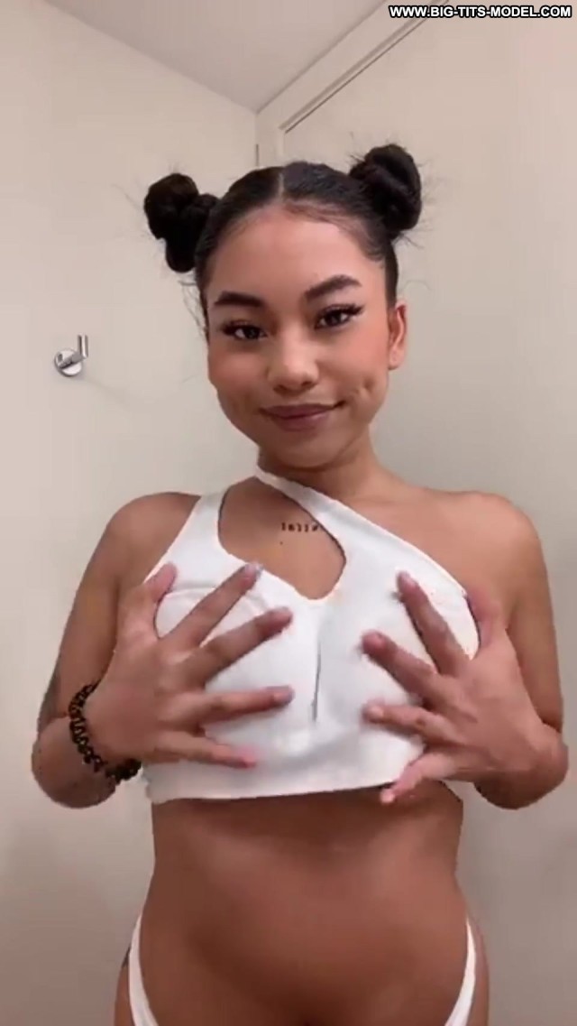 Lil 6uapoo Busty Cam Clip Boobs Blasian Hot Onlyfans Naked Cam Tiktok
