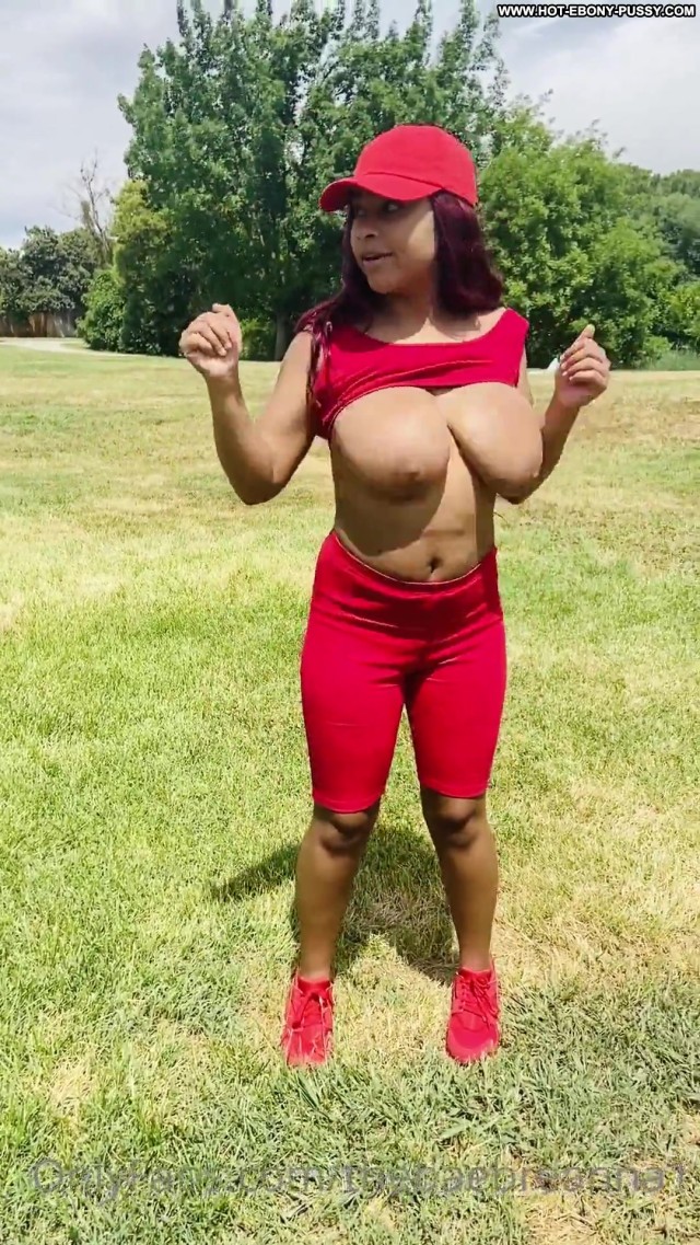 Thebae Breanna Thick Tits Huge Tits Model Instagram Onlyfans Cam Porn