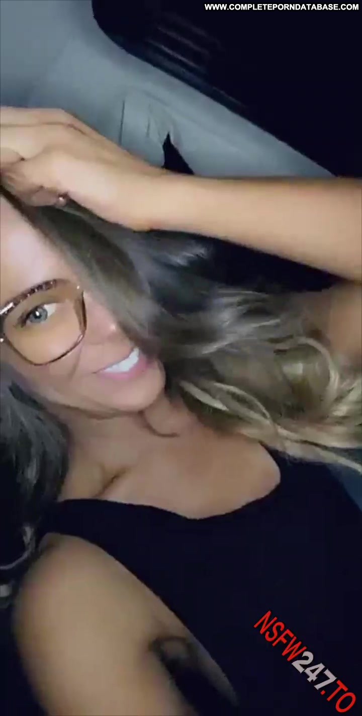 Cherie De Ville Premium Snapchat Hot Secretly Porn Big Tits In Car