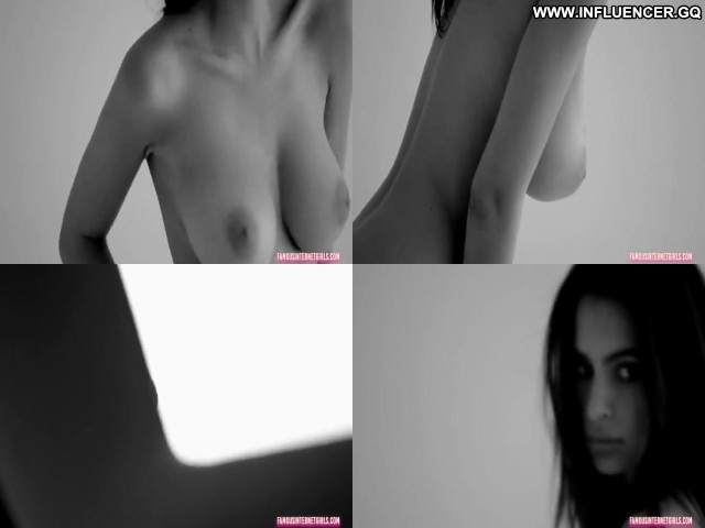 Emily Ratajkowski Big Ass Xxx Big Tits Caucasian Nude Hot Influencer Video