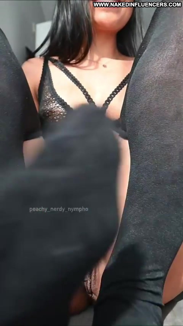 Peachy Nerdy Nympho Influencer Hot Porn Sex Xxx Straight Real Girls