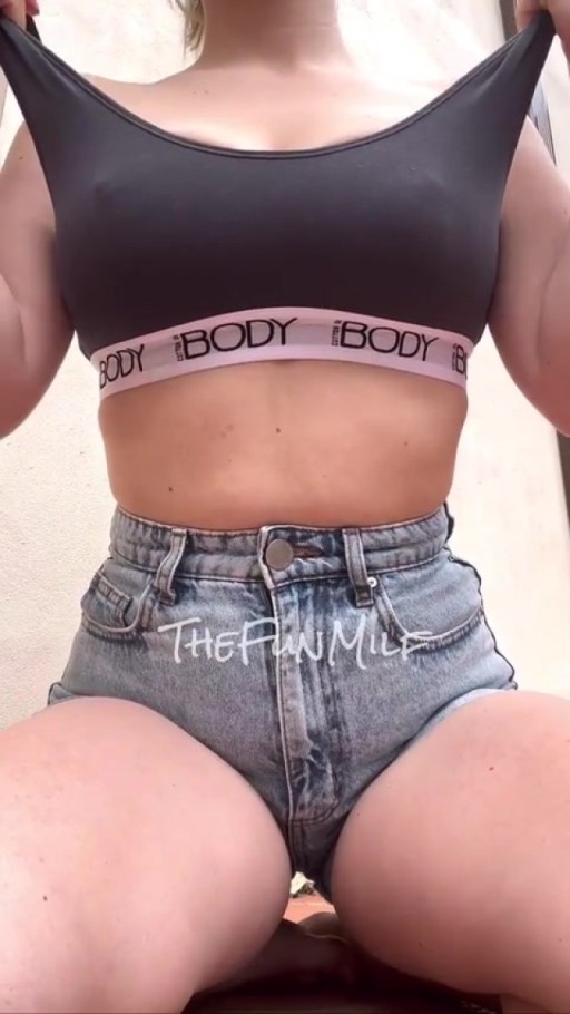 Thefunmilf Sex Influencer Porn Xxx Lactation Someone Suck Straight Hot