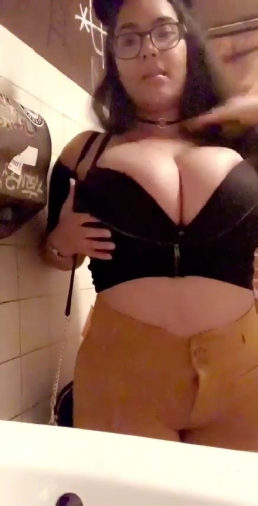 There Can Only Be 1 King Huge Tits Straight Ebony Hot Xxx Sex Influencer Porn Titties