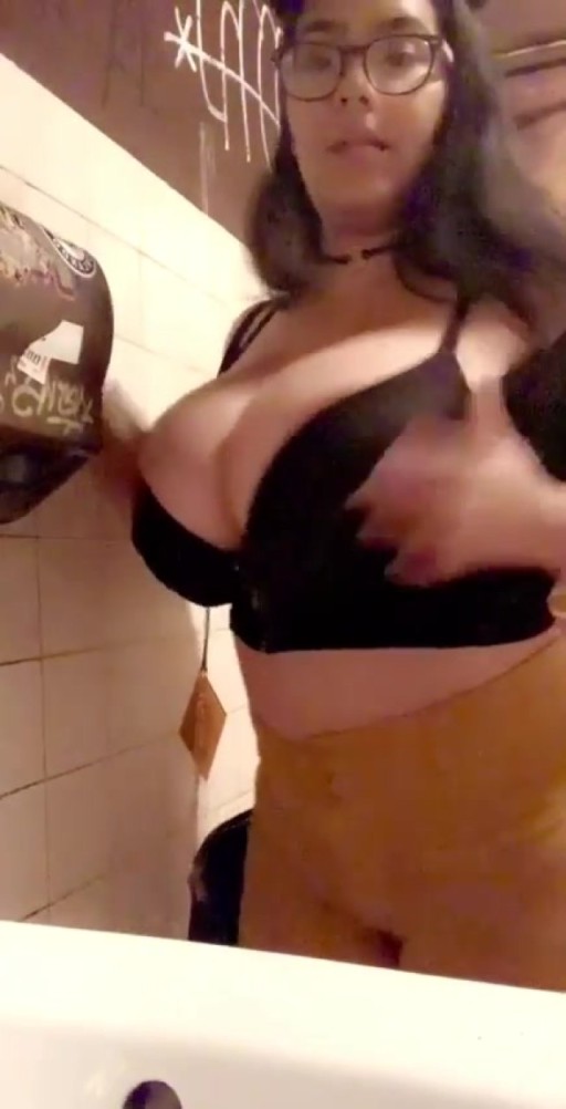 There Can Only Be 1 King Huge Tits Straight Ebony Hot Xxx Sex Influencer Porn Titties