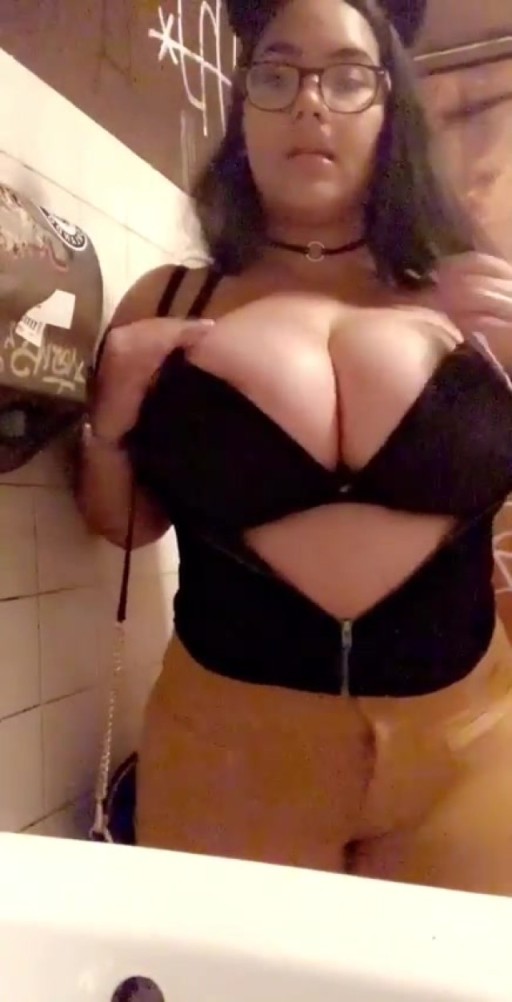 There Can Only Be 1 King Huge Tits Straight Ebony Hot Xxx Sex Influencer Porn Titties