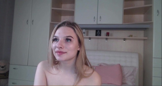 Amya Hot Masturbation Blonde Dildo Hot Play Teen Nipples Webcam