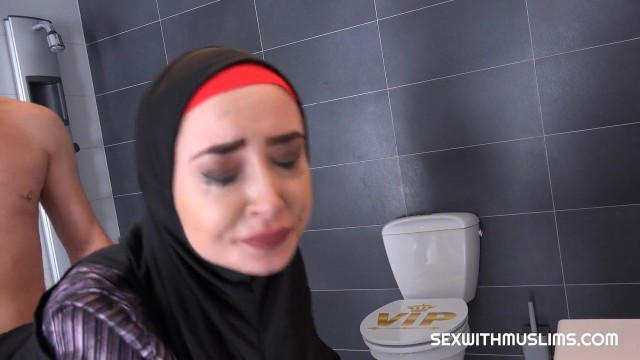 Freya Dee Looking In Muslim Big Tits Porn Hot Muslim