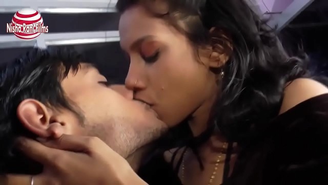 Jenny Straight Hotgirl Hot Kissing Hot Kissing Xxx Porn Kiss | Hot Indian  Pussy