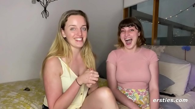 Terri Babe Lesbiankissing Brunette German Sex Lesbian Nipple
