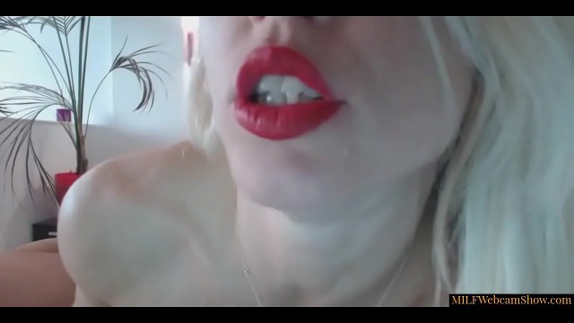 Arianna Hot Blonde Busty Milf Hot Milf Hot Webcam Webcammilf