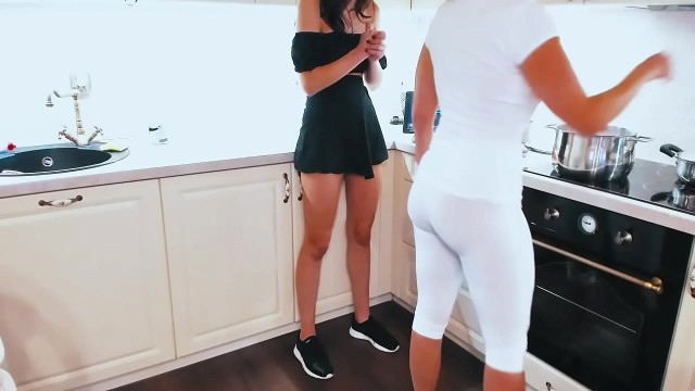 Evita Kitchen Games Baking Sex Straight Livecam Facefucking