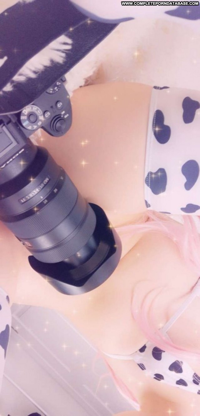 Belle Delphine Xxx Snapchat Models Porn Milky Straight Small Tits