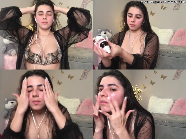 Holy Yoly Xxx Influencer Latina Try On Straight Youtubers Hot Sex Porn