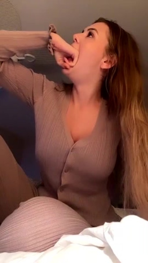 Ashley Tervort Huge Tits Athletic Body Straight Brown Hair American Caucasian Sex Hot Youtuber Big Ass Xxx Thot Brown Eyes Porn Adult Content Creator Model