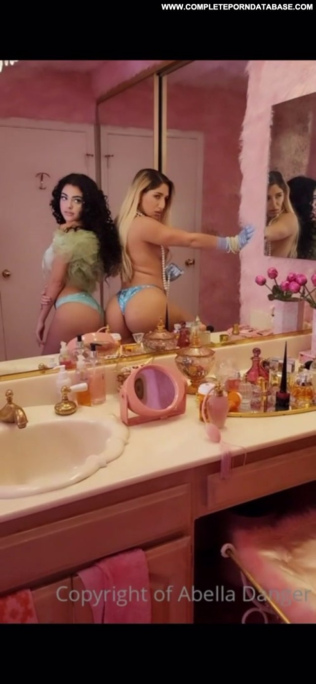 Malu Trevejo Big Ass Big Tits Nude Celebs Danger Latina Hot Straight Sex