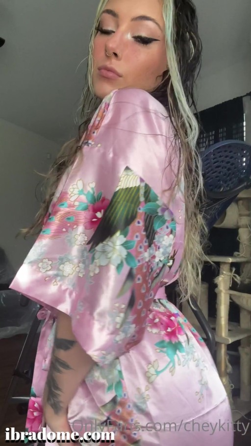 Chey Kitty Xxx Small Tits Bbw Thot Brown Eyes Hot Straight Huge Ass Caucasian Influencer Sex Brown Hair Porn