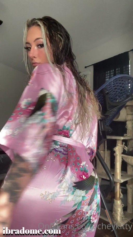 Chey Kitty Xxx Small Tits Bbw Thot Brown Eyes Hot Straight Huge Ass Caucasian Influencer Sex Brown Hair Porn