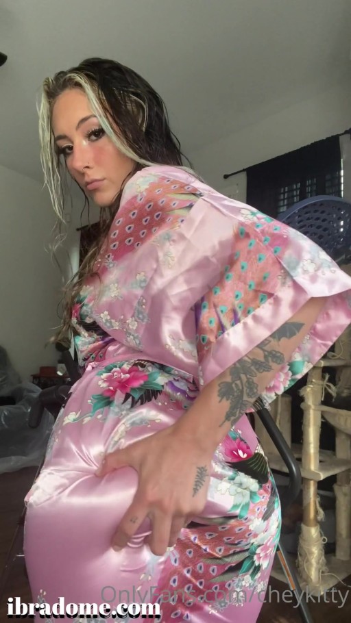 Chey Kitty Xxx Small Tits Bbw Thot Brown Eyes Hot Straight Huge Ass Caucasian Influencer Sex Brown Hair Porn