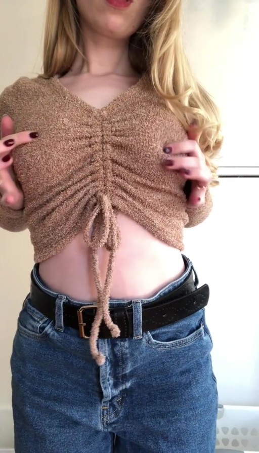 Heyitsjustbunny Some Xxx Friday Enjoy Soft Treat Straight Sex Boobies Porn Hot Influencer